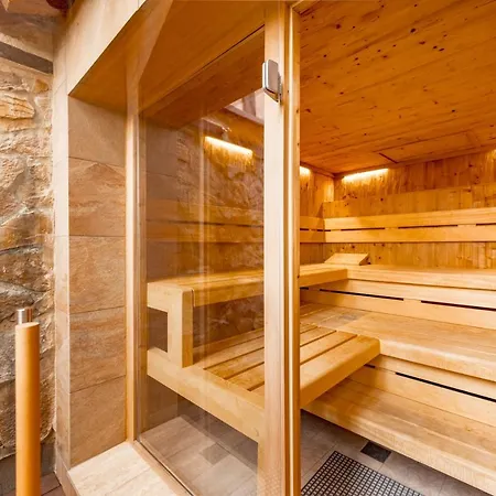 Ξενοδοχείο Burghotel Staufeneck