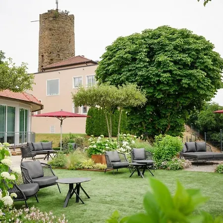 Burghotel Staufeneck 5*