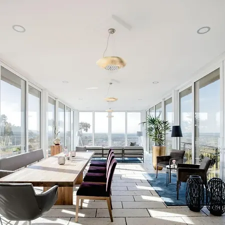 Burghotel Staufeneck 5* Salach