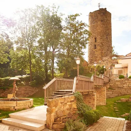 Burghotel Staufeneck 5*