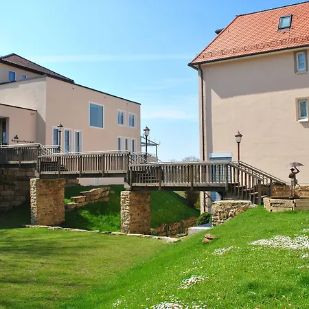 Burghotel Staufeneck 5* Salach