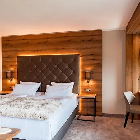 Hotel Burghotel Staufeneck Salach