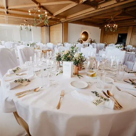 Burghotel Staufeneck Hotel Salach