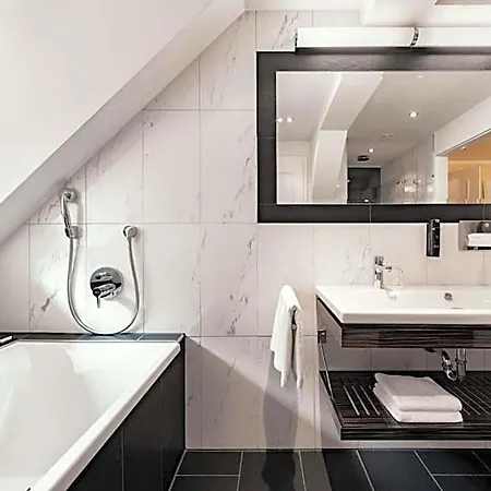 Burghotel Staufeneck 5* Salach