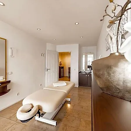 Burghotel Staufeneck Hotel