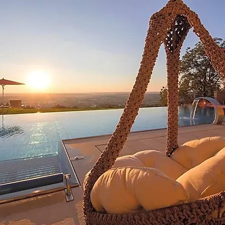 Burghotel Staufeneck 5* Salach