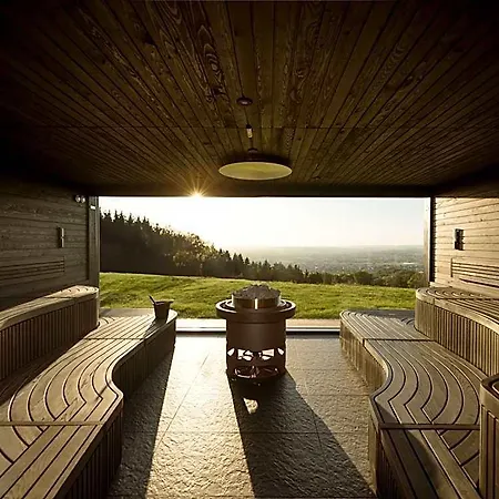 Burghotel Staufeneck Hotel 5*