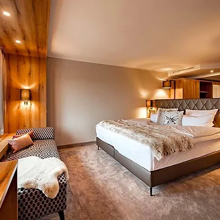 Burghotel Staufeneck Hotel Salach