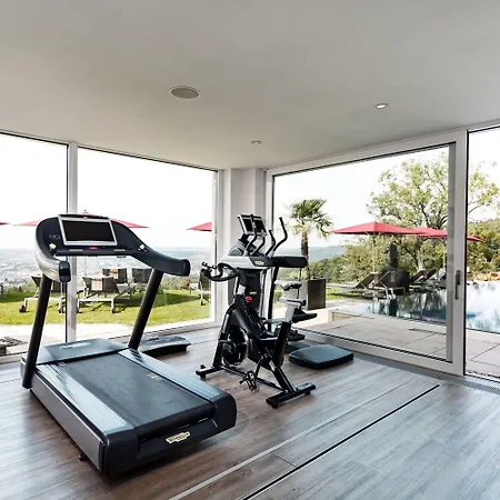 Burghotel Staufeneck Ξενοδοχείο