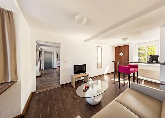 Burghotel Staufeneck Hotel 5*