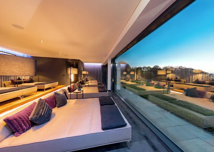 ホテル Burghotel Staufeneck