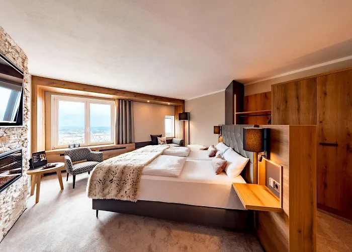 Burghotel Staufeneck 5* Salach