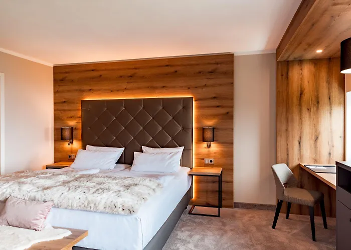 Hotel Burghotel Staufeneck Salach