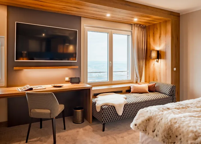 Burghotel Staufeneck Hotel Salach