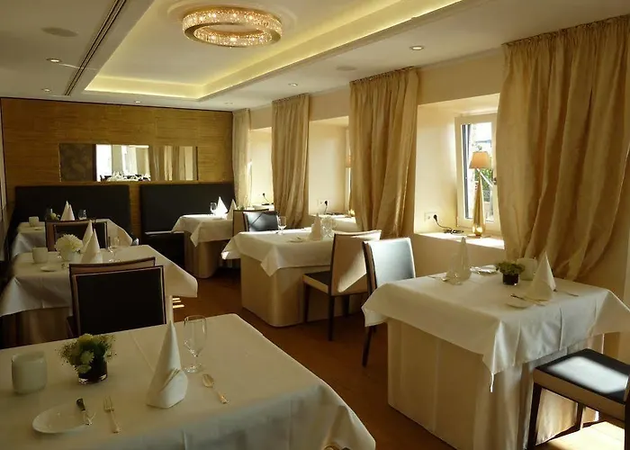 Burghotel Staufeneck Hotel 5*